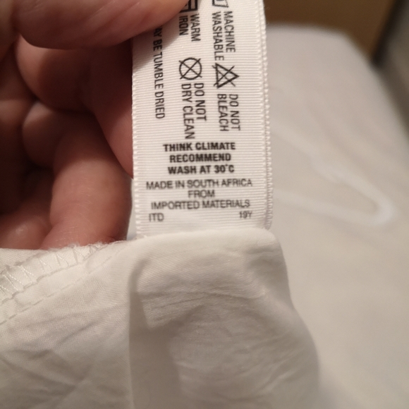 3/$20 Woolworths white cotton top - Picture 12 of 14